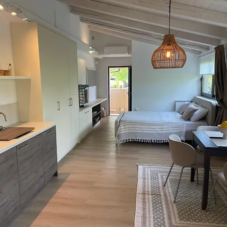 Vitalis Apartamento *